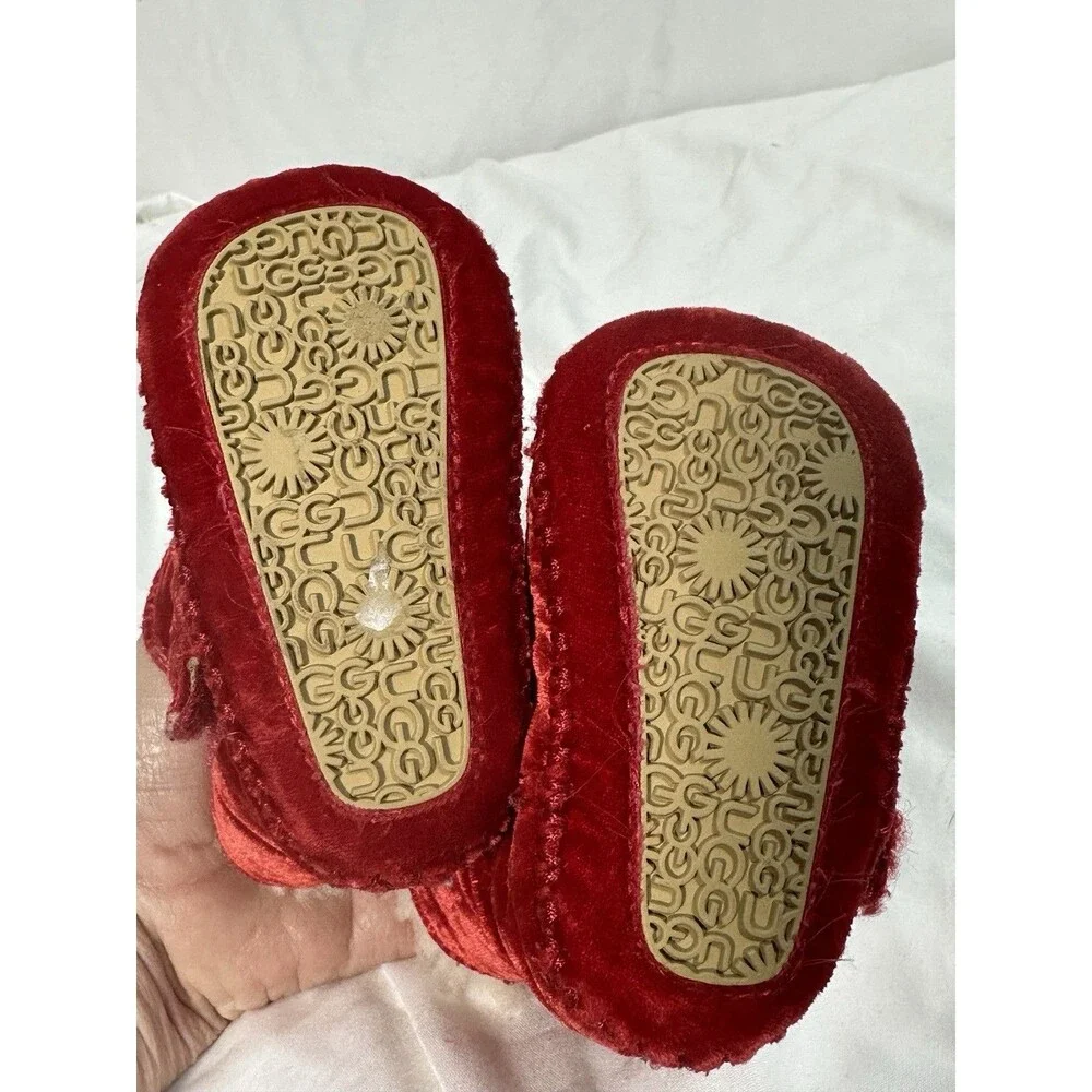 UGG Boots Red Baby Girl 0/1 Winter Boots Infant Footwear
